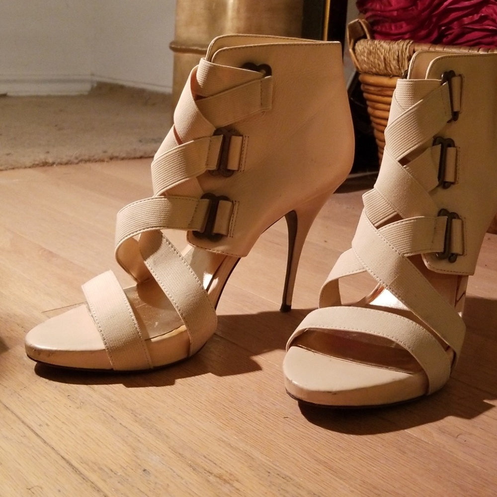 Steven by Steve Madden nude colored booties